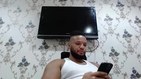 Snapshot of 0_kingsley chatting on January 10, 10:17 am Kingsley online show from January 10, 10:17 am