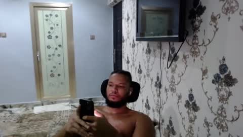 Snapshot of 0_kingsley chatting on January 23, 1:41 am Kingsley online show from January 23, 1:41 am