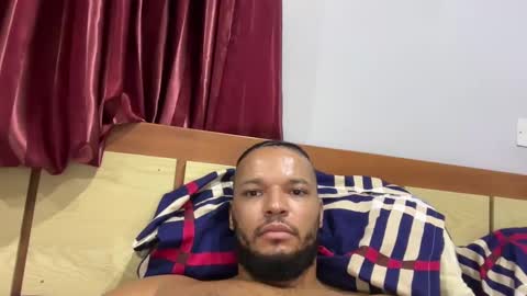 Snapshot of 0_kingsley chatting on December 19, 2:12 am Kingsley online show from December 19, 2:12 am