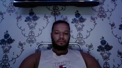 Snapshot of 0_kingsley chatting on January 3, 3:16 am Kingsley online show from January 3, 3:16 am