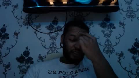 Snapshot of 0_kingsley chatting on January 4, 3:50 am Kingsley online show from January 4, 3:50 am