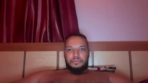 Snapshot of 0_kingsley chatting on December 22, 5:22 am Kingsley online show from December 22, 5:22 am