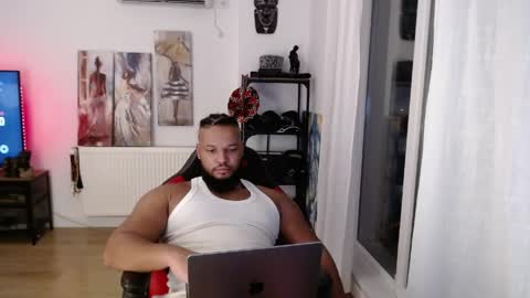 Kingsley online show from April 3, 7:32 pm