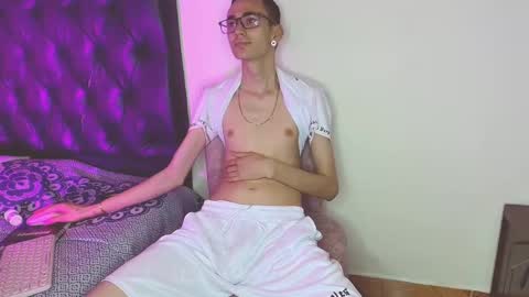 0 oJacob online show from September 11, 1:18 am