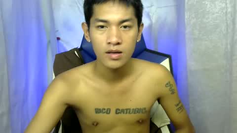 Snapshot of 0cir_asiansatisfy chatting on October 17, 8:18 am RICK online show from October 17, 8:18 am