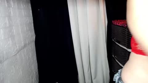 sexy kia online show from March 12, 5:07 pm