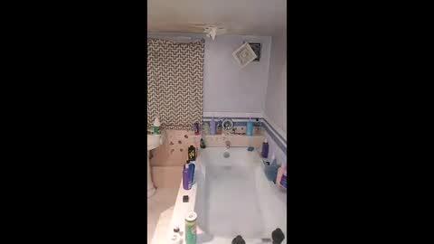 1511russell online show from March 29, 1:46 pm