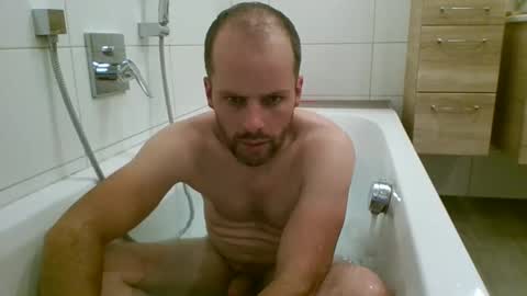 Snapshot of 19berni91 chatting on October 24, 5:14 pm berni online show from October 24, 5:14 pm