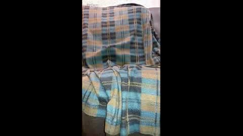 Snapshot of 1aqw chatting on February 17, 10:38 pm 1aqw online show from February 17, 10:38 pm