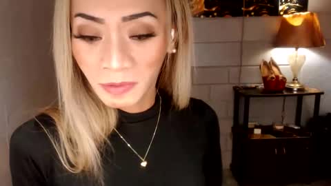 angel online show from May 19, 2:51 am