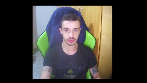 Snapshot of 1good_vibes1 chatting on February 27, 11:39 am 1good_vibes1 online show from February 27, 11:39 am
