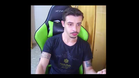 Snapshot of 1good_vibes1 chatting on September 28, 7:23 pm 1good_vibes1 online show from September 28, 7:23 pm