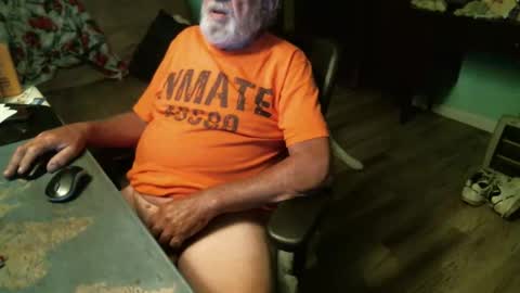 1handyanddee online show from June 6, 1:00 am