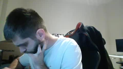 kam online show from February 4, 4:18 pm