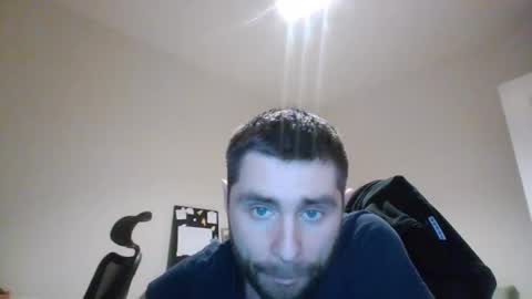 kam online show from February 25, 5:08 pm