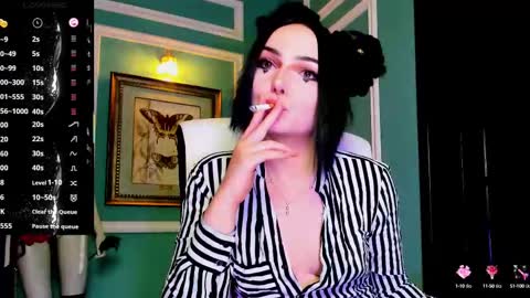 Moona  online show from March 6, 4:17 pm