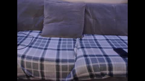 1n2Deep online show from March 6, 1:16 am