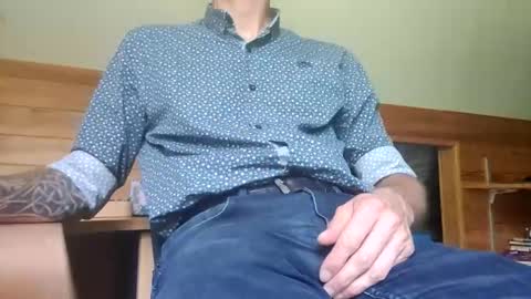 22_acacia_avenue online show from June 4, 4:13 pm