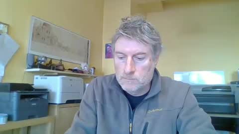 Snapshot of 22esserre chatting on February 27, 10:11 am 22esserre online show from February 27, 10:11 am