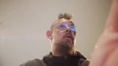 2hotty88 online show from March 19, 9:59 am