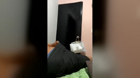 3034940_ online show from February 25, 10:46 pm