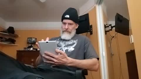 32666damon online show from December 23, 3:23 am