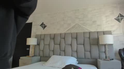 3X NAXAA online show from January 16, 1:42 pm