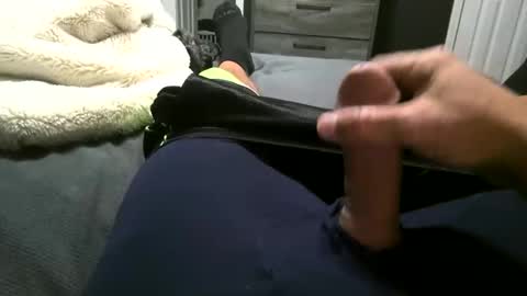 420bigdickben420 online show from November 6, 11:52 pm