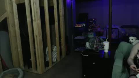 420bunnie online show from March 1, 3:53 am