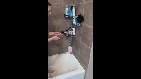 KC420Couple online show from April 4, 1:45 am