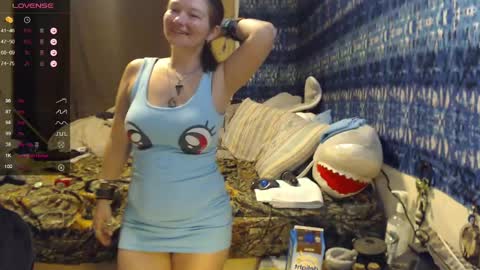 420stonerchick online show from May 11, 1:07 pm
