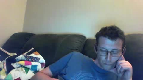 jboydawgie online show from April 16, 10:15 am