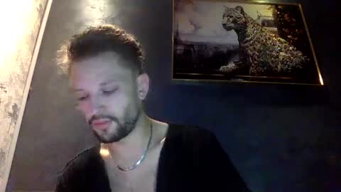 Kriss online show from October 12, 7:27 pm