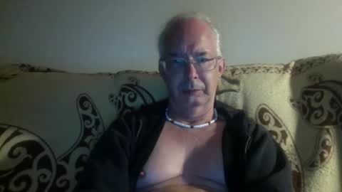 808dred online show from May 2, 9:04 am