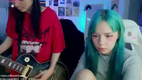 Cornelia and Dante online show from March 9, 11:58 am