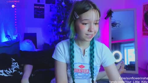 Cornelia and Dante online show from January 3, 6:33 am