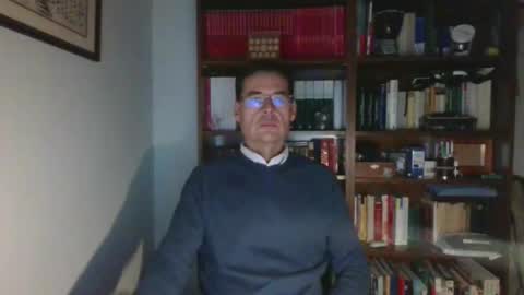 8age online show from December 18, 10:24 pm