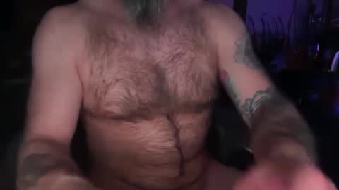 8curveforyou online show from April 23, 5:15 am