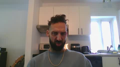 Snapshot of 8james5 chatting on September 30, 4:17 pm 8james5 online show from September 30, 4:17 pm