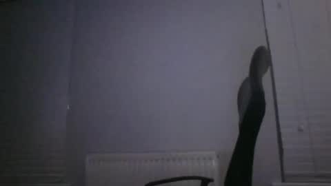 uncut uk online show from January 26, 4:51 am