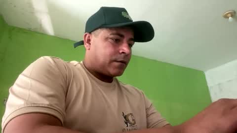 9vinhocamshow online show from February 12, 12:09 pm