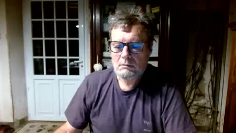 Snapshot of _123_voyeur_ chatting on October 23, 10:21 pm _123_voyeur_ online show from October 23, 10:21 pm