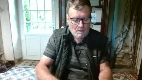 Snapshot of _123_voyeur_ chatting on September 26, 11:29 am _123_voyeur_ online show from September 26, 11:29 am