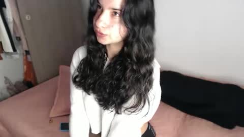 _abrill_20 online show from November 3, 5:19 am