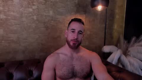 Snapshot of _adamcoper_ chatting on February 18, 12:26 am _adamcoper_ online show from February 18, 12:26 am