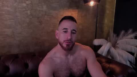Snapshot of _adamcoper_ chatting on February 11, 12:17 am _adamcoper_ online show from February 11, 12:17 am