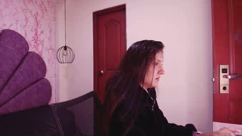  Alaia online show from January 19, 12:04 pm