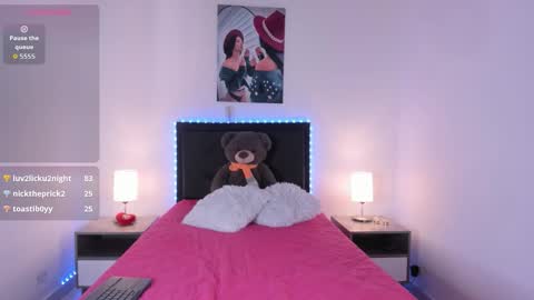 _alana_grey_ online show from March 19, 2:11 pm