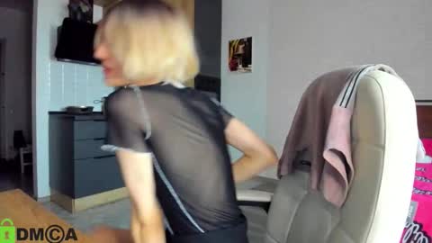 Snapshot of _alice_kitty chatting on October 7, 7:48 am Gaylord online show from October 7, 7:48 am