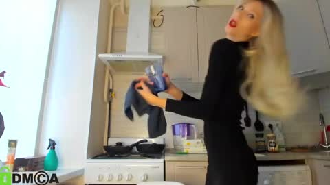 Snapshot of _alice_kitty chatting on January 30, 8:54 am Gaylord online show from January 30, 8:54 am